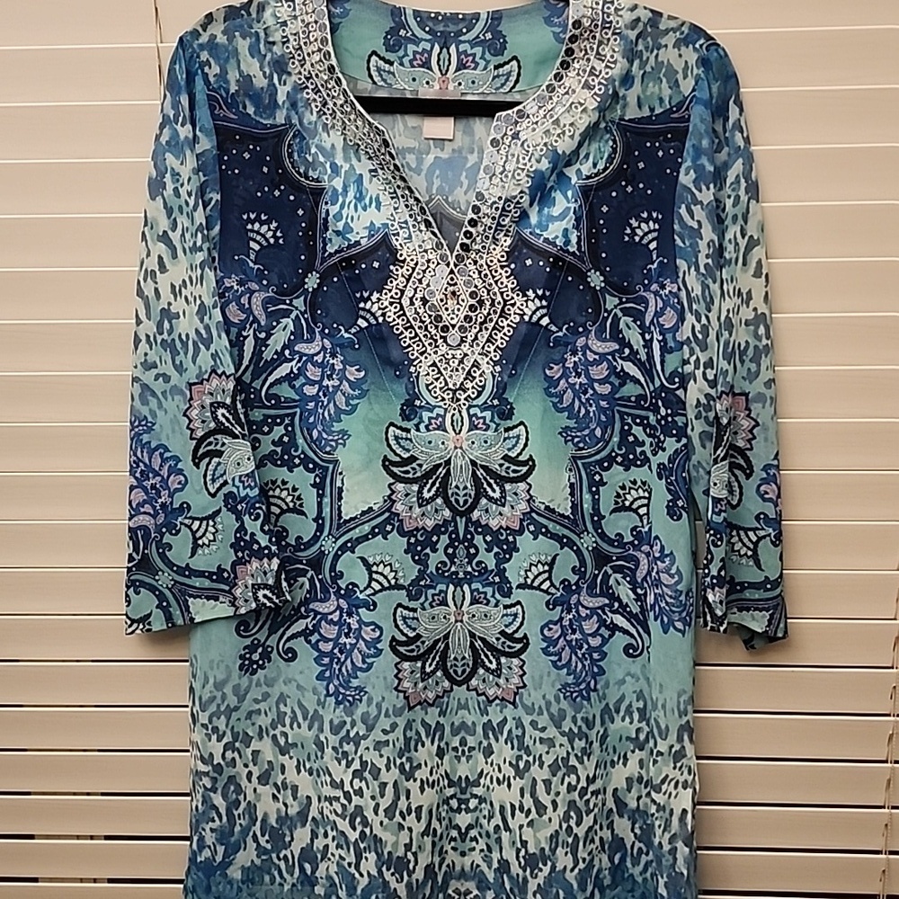 Chico’s Teal and Blue Pullover tunic sz 1(8-10)